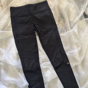 Alo Black Ribbed Moto Leggings - M